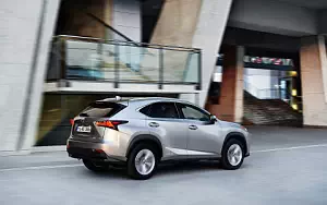 Lexus NX 300h     