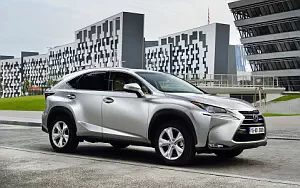 Lexus NX 300h     
