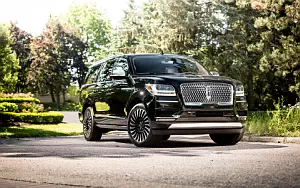 Lincoln Navigator L Black Label     