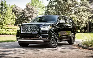 Lincoln Navigator L Black Label     