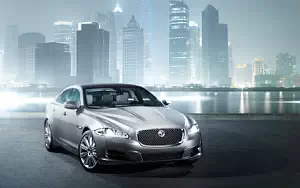 Jaguar XJ wide wallpapers