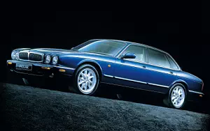 Jaguar XJ8 X300 wide wallpapers