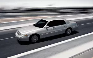 Lincoln Town Car wide wallpapers