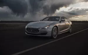 Maserati Ghibli GT Hybrid     