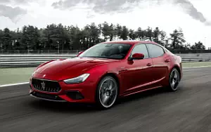 Maserati Ghibli Trofeo     