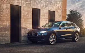 Maserati Levante GT Hybrid     