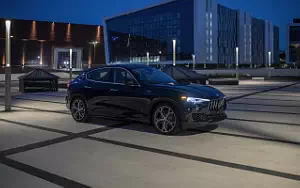 Maserati Levante GT Hybrid     