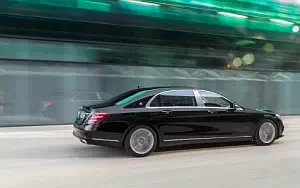 Mercedes-Maybach S 560     