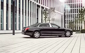 Mercedes-Maybach S 600 Guard     