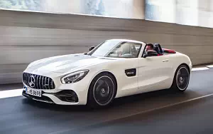 Mercedes-AMG GT Roadster     