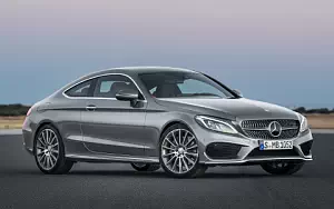 Mercedes-Benz C 300 Coupe AMG Line     