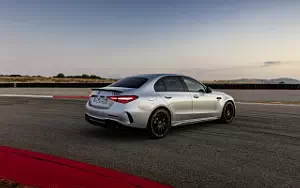 Mercedes-AMG C 63 S E Performance     