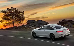 Mercedes-Benz E 400 4MATIC Coupe AMG Line Edition 1     