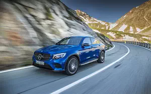 Mercedes-Benz GLC 250 4MATIC Coupe AMG Line     