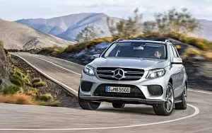 Mercedes-Benz GLE 500 e 4MATIC AMG Line     