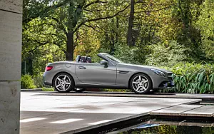 Mercedes-Benz SLC 300 AMG Line     