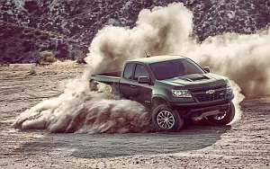Chevrolet Colorado ZR2 Extended Cab Duramax Diesel 4x4 Off Road    HD 