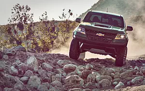 Chevrolet Colorado ZR2 Extended Cab Duramax Diesel 4x4 Off Road    HD 