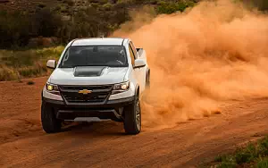 Chevrolet Colorado ZR2 Extended Cab Duramax Diesel 4x4 Off Road    HD 