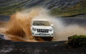 Toyota Land Cruiser Prado 4x4 Off Road    HD 