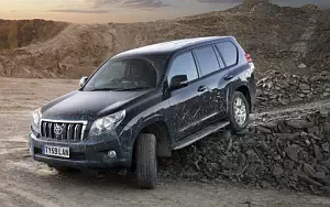 Toyota Land Cruiser UK-spec 4x4 Off Road    HD 
