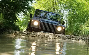 Land Rover Defender 5door 4x4 Off Road    HD 