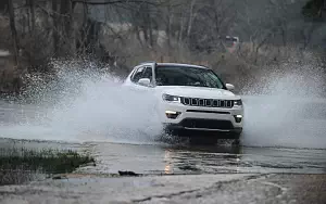 Jeep Compass Limited 4x4 Off Road    HD 