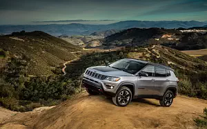 Jeep Compass Trailhawk 4x4 Off Road    HD 