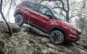 Jeep Compass Trailhawk 4x4 Off Road    HD 