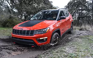 Jeep Compass Trailhawk 4x4 Off Road    HD 