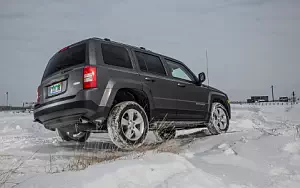 Jeep Patriot Latitude 4x4 Off Road    HD 