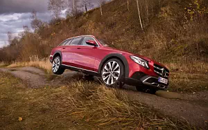 Mercedes-Benz E-class All-Terrain 4x4 Off Road    HD 