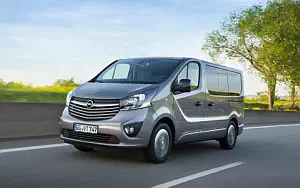 Opel Vivaro Tourer BiTurbo     