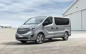 Opel Vivaro Tourer BiTurbo     