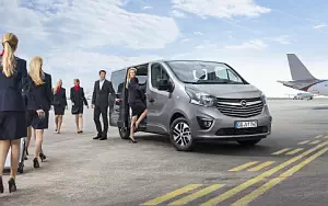 Opel Vivaro Tourer BiTurbo     