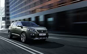 Peugeot 5008 GT     