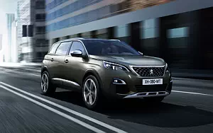 Peugeot 5008 GT     