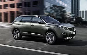 Peugeot 5008 GT     