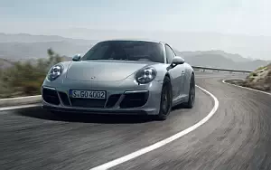 Porsche 911 Carrera 4 GTS     