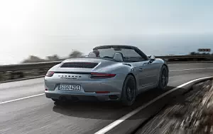 Porsche 911 Carrera GTS Cabriolet     