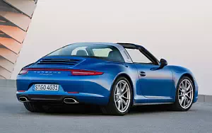 Porsche 911 Targa 4     