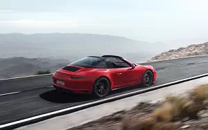 Porsche 911 Targa 4 GTS     