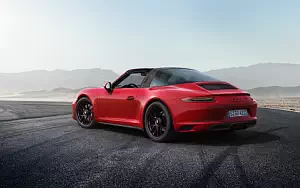 Porsche 911 Targa 4 GTS     