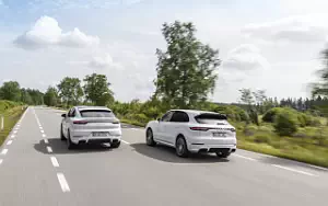 Porsche Cayenne Turbo S E-Hybrid Coupe     