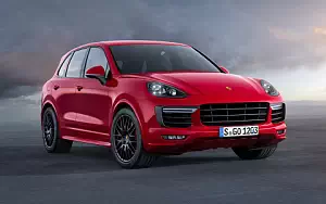 Porsche Cayenne GTS     