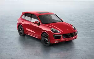 Porsche Cayenne GTS     