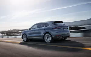 Porsche Cayenne S     