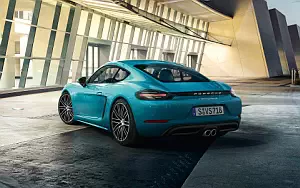 Porsche 718 Cayman S     