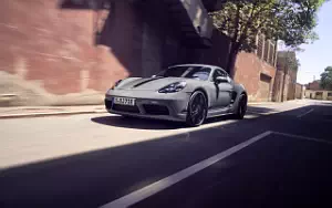 Porsche 718 Cayman Style Edition     