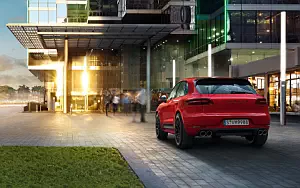 Porsche Macan GTS     